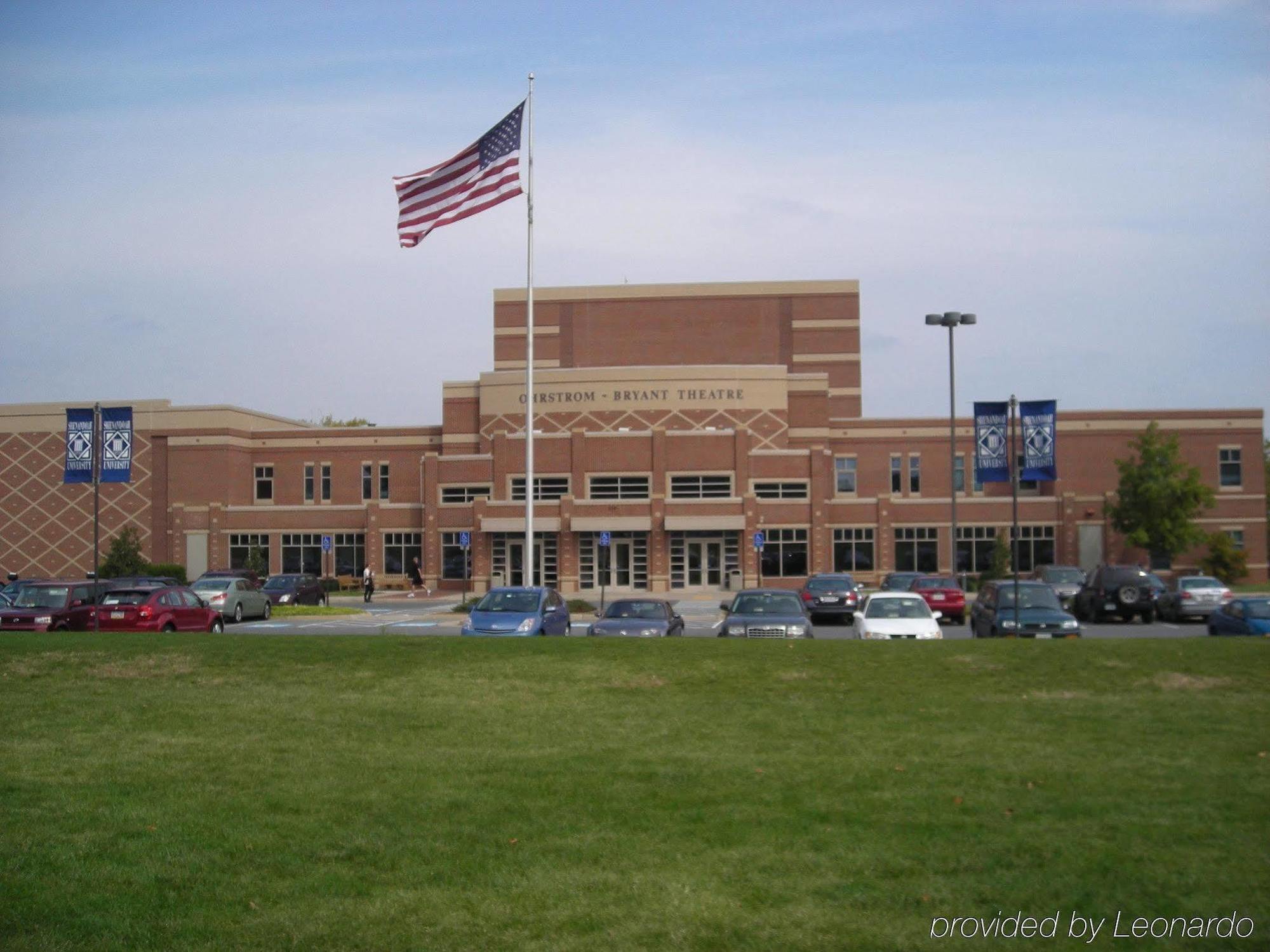 Holiday Inn Express Stephens City, An Ihg Hotel Exterior photo